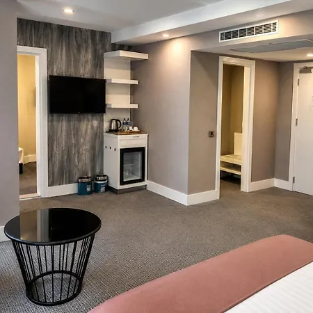 Hotel Mia Berre 4*