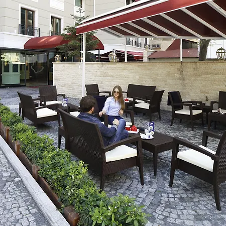 Mia Berre Hotel